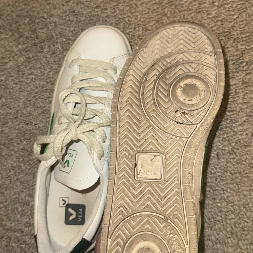 Veja Leather Sneakers in White with Green V - Picture 6 of 6